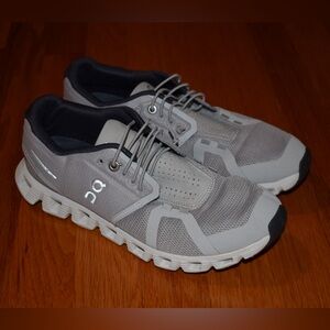 On Cloud 5 Shoes